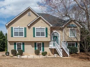 185 Wyckliffe Dr, Locust Grove, GA 30248