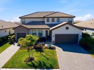 15532 White Linen Dr, Bradenton, FL 34211