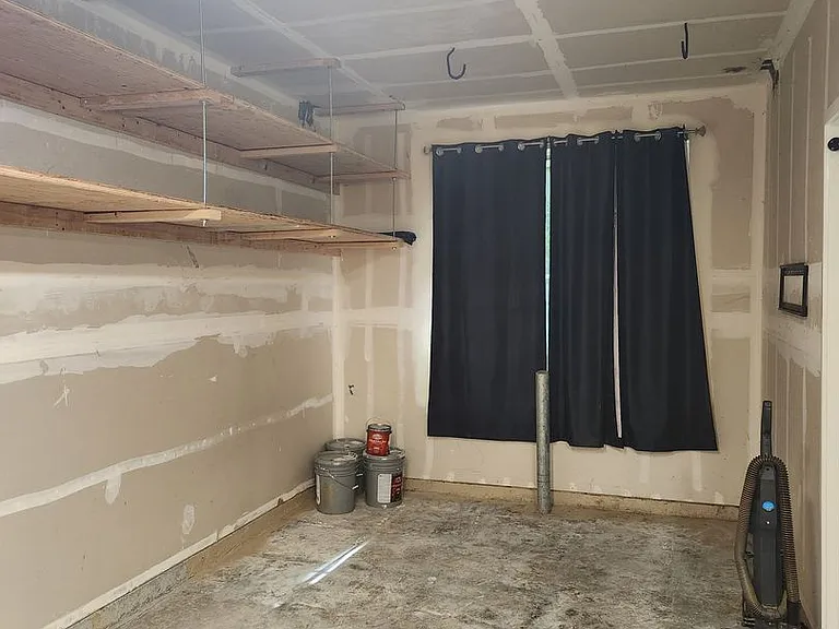 338 City Center Dr — Photo 22