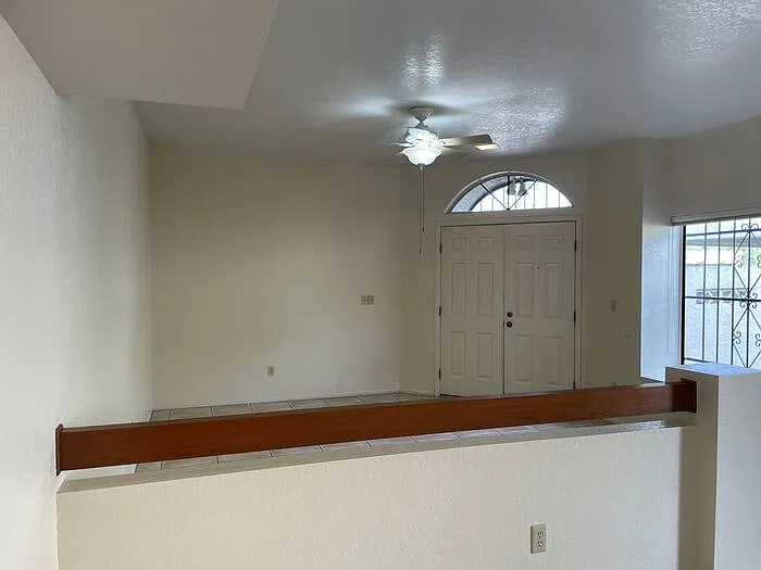 2 bed, 2.0 bath, 1115 sqft, $1,525 — Photo 4
