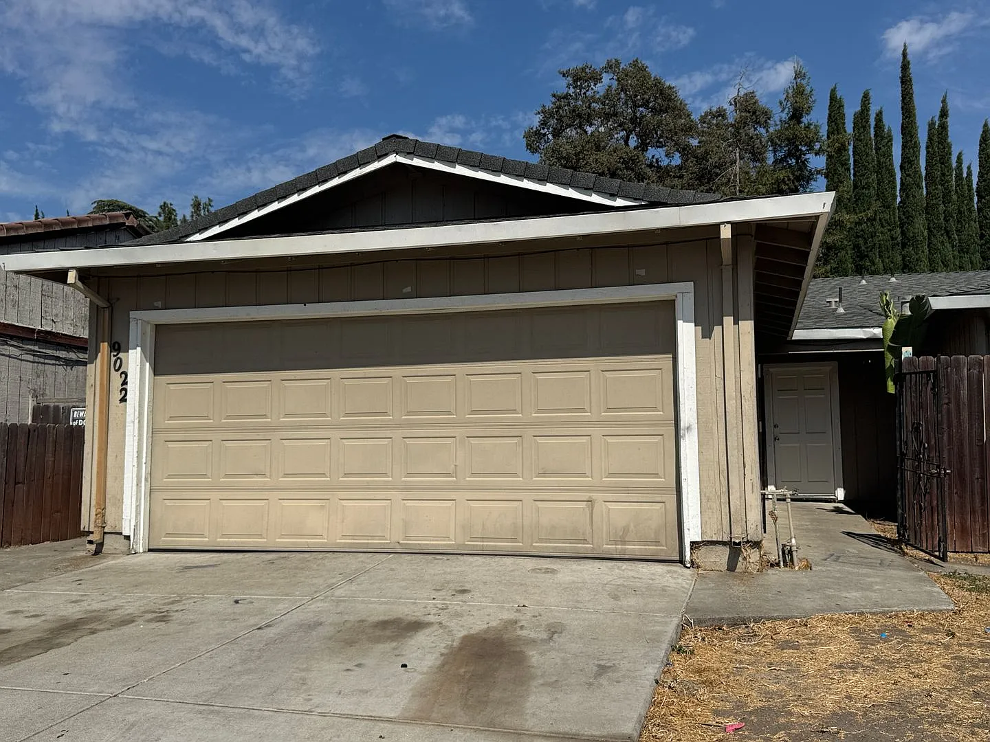 Three Bed, Two Bath Duplex Unit In North Stockton — Photo 1