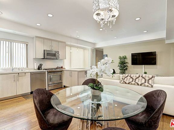 3rd image of 819 S Holt Ave #100