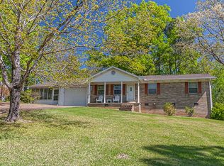265 Hillhurst Dr, Selmer, TN 38375