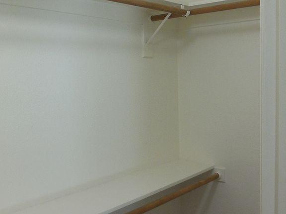 Master Bedroom Walk In Closet