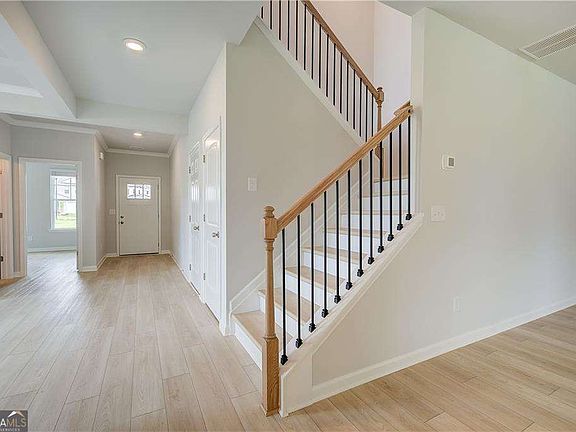 6th image of this home
