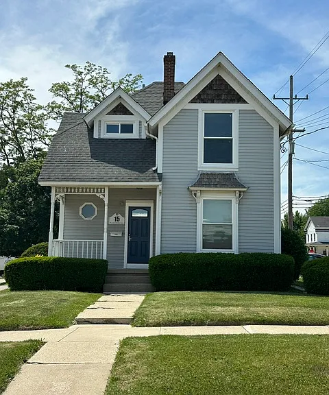 15 N 6th Ave — Photo 1