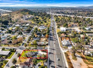 5402 Rumsey Dr, Riverside, CA 92506