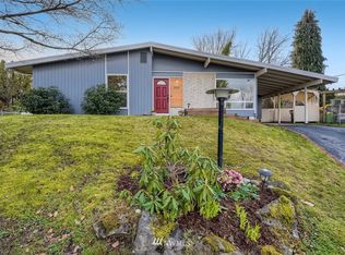 2601 Lake Youngs Ct SE, Renton, WA 98058