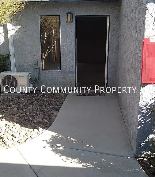 73856 Sunnyvale Dr #D — Photo 1
