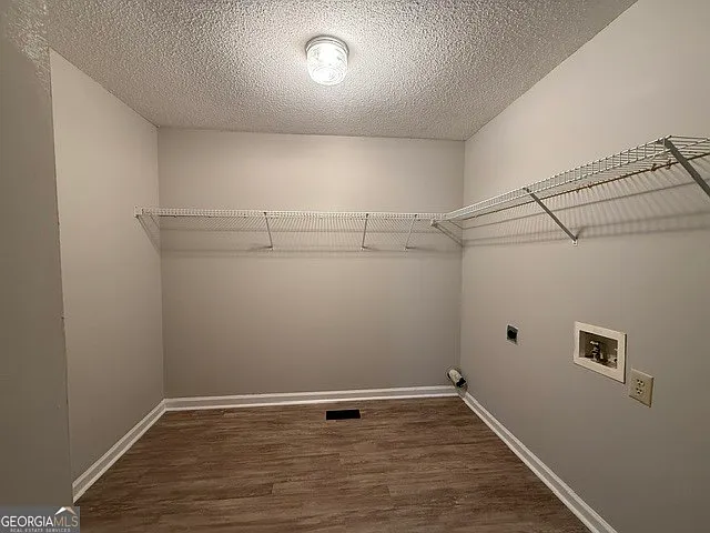 2 bed, 2.0 bath, 1185 sqft, $1,350 — Photo 4