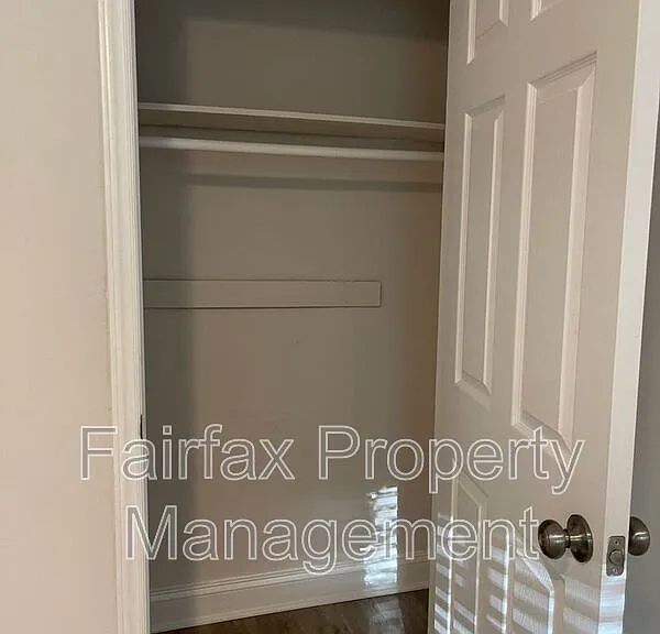 1120 Elmo St #B — Photo 19