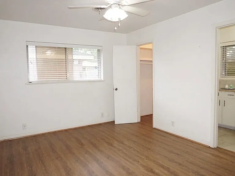 1716 Edna Ave — Photo 14