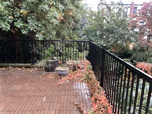 Rented by Compass | media 5