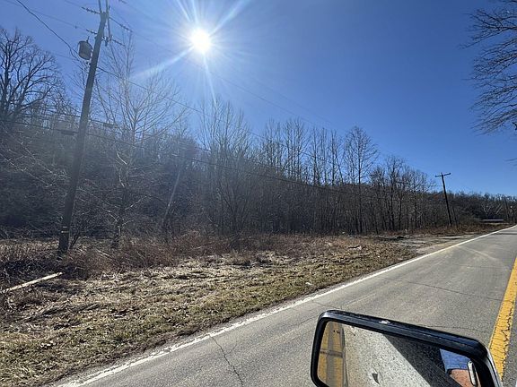 3rd image of 850 Big Seven Mile Rd