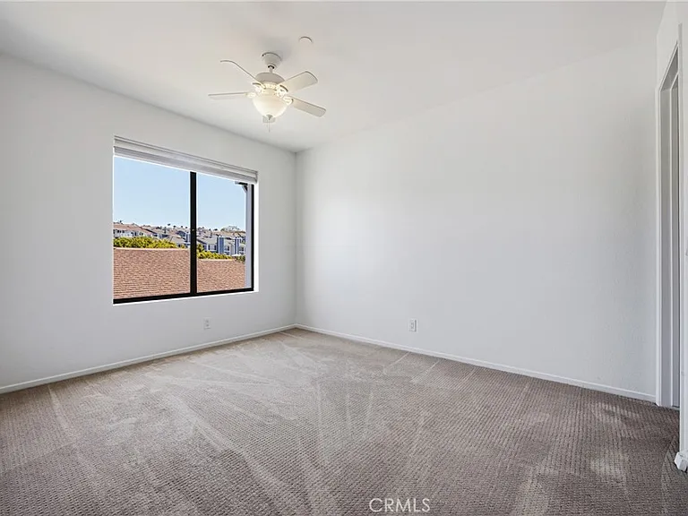 2189 Calle Ola Verde — Photo 12