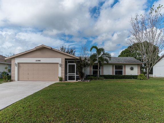 2nd image of 2098 SE Watercrest Street