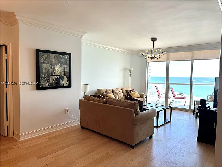 16699 Collins Ave #1504 — Photo 4