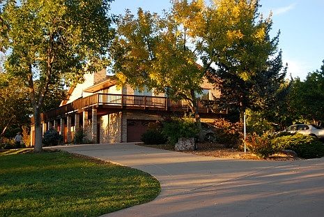 2.3 Fenced acres with electric gate