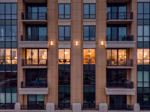 100 3rd Ave S Unit 3302, Minneapolis, MN 55401