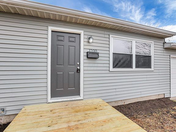 4th image of 1200 Hollar Ln
