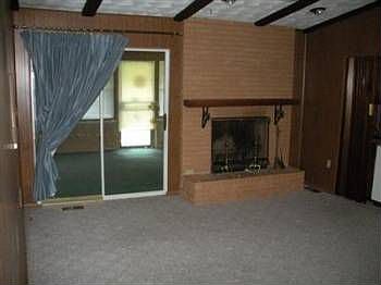 2nd image of 5859 Woodstone Dr