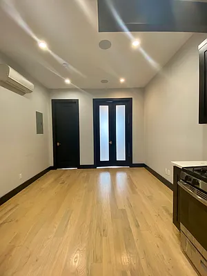 Rented by Hagstrom Management Inc | media 20