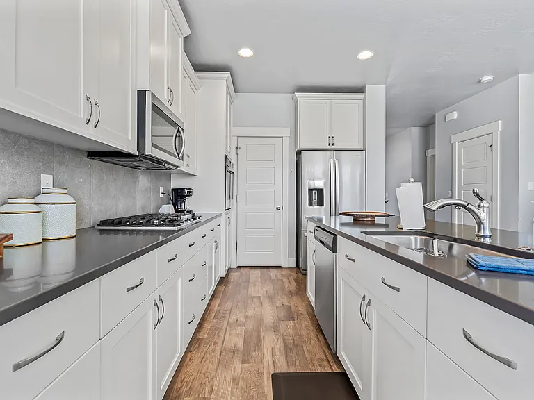 5983 W Los Flores Dr — Photo 35