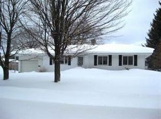 8724 Knowlton Rd, Clymer, NY 14724