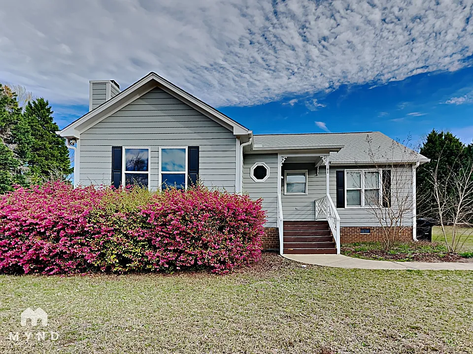 1112 New Castle Ct