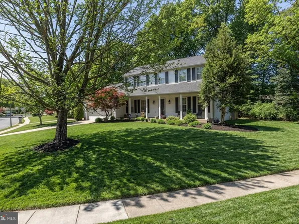 6553 Raftelis Rd, Burke, VA 22015