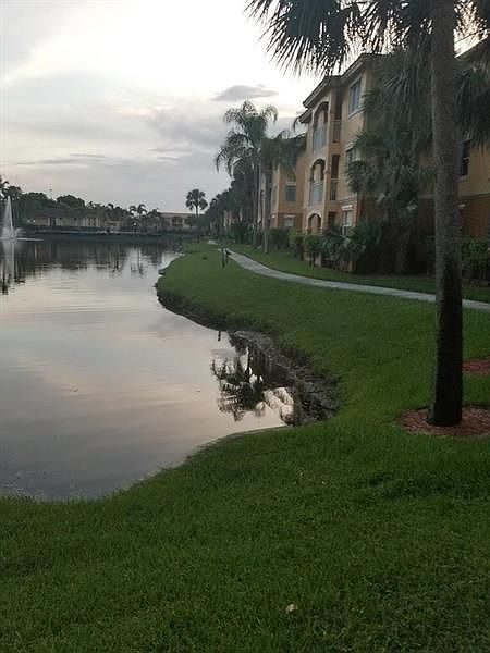 2nd image of 9645 NW 1st Ct #1307