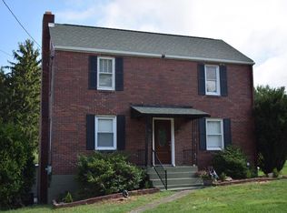 1227 Clark St, White Oak, PA 15131
