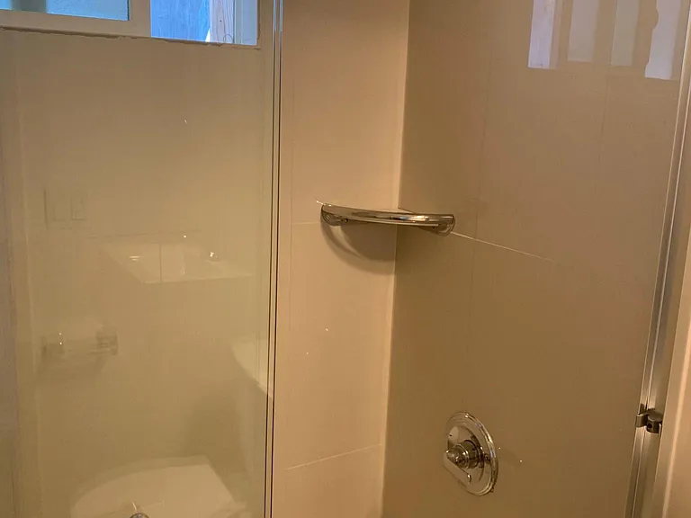 423 N Chandler Ave #C — Photo 11