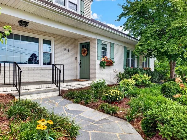 1817 Cherokee Rd, Waynesboro, VA 22980