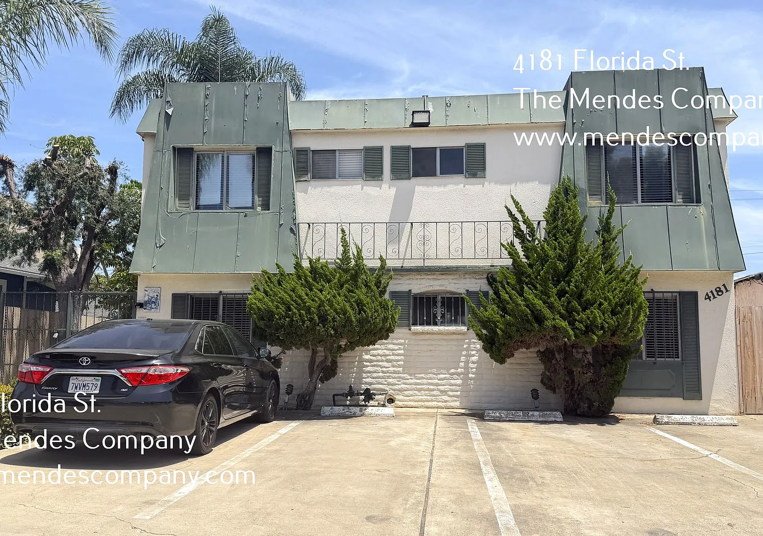 Gated Community with Parking & Shared Laundry Move-in Ready 1BD/1BA in North Park!! — Photo 1