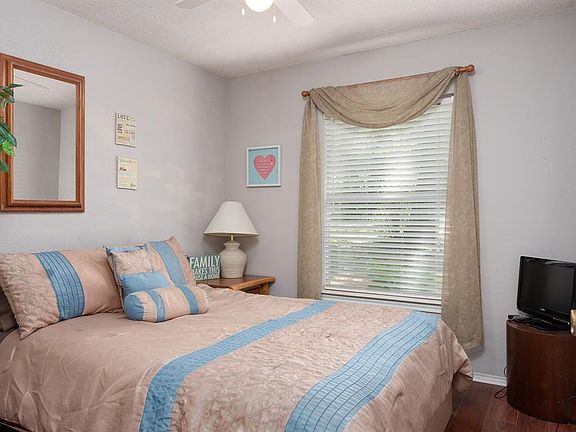 5th image of 270 Whispering Oaks Trl
