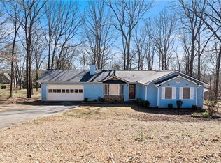26 Fouche Dr, Cartersville, GA 30120