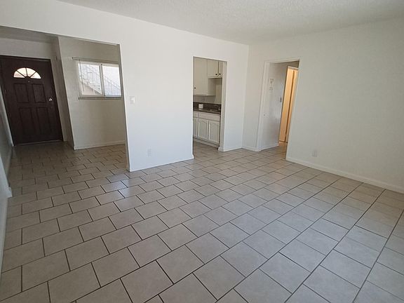2nd image of 10206 S Inglewood Ave