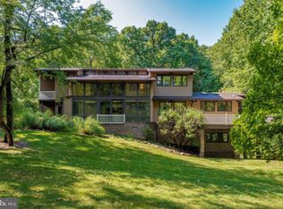 7302 Hilltop Ct, Frederick, MD 21702