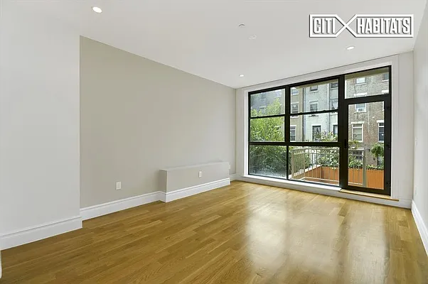 Sold by Citi Habitats | media 5