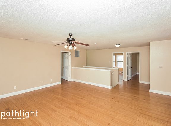 5th image of 3221 Carica Dr