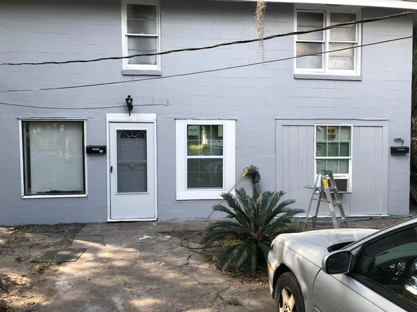 1021 W 38th St, Savannah, GA 31415