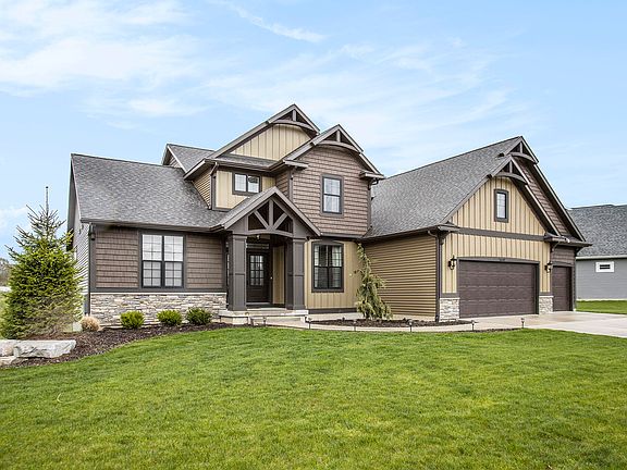 2nd image of 5562 Stonebridge Dr SW