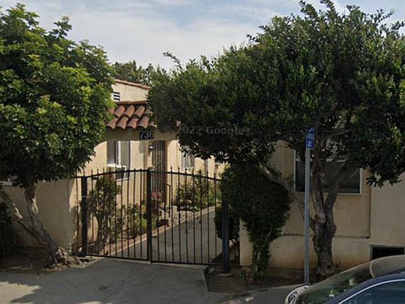 2nd image of 738 S La Verne Ave