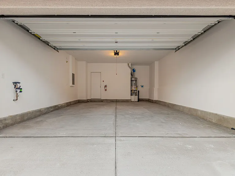 25 Barbara Ln #31 — Photo 41