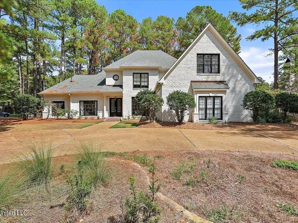 416 Dogwood Pl, Flowood, MS 39232