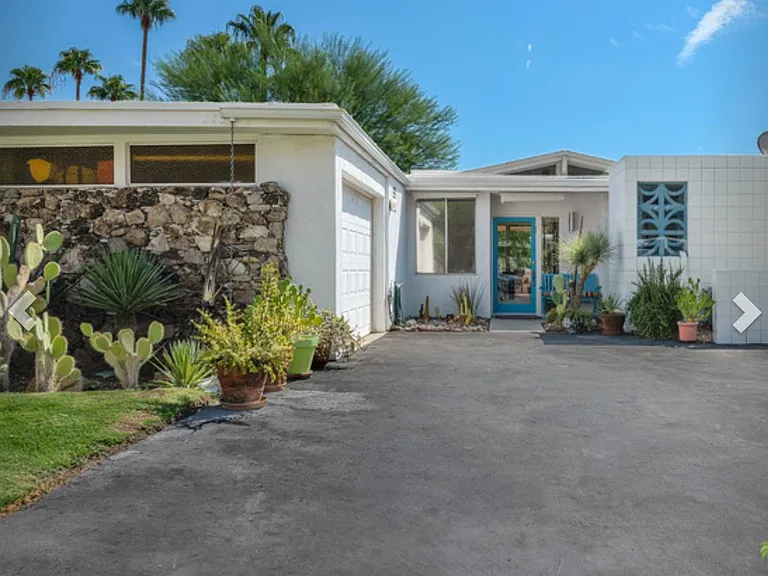 2436 S Sierra Madre Dr — Photo 2