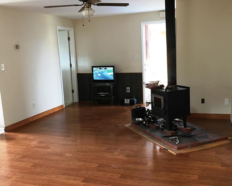 1st image of 3314 Schaper Ave