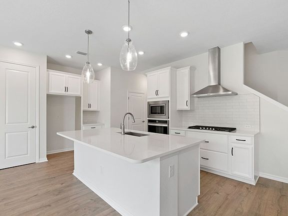 The Magbee II - Kitchen