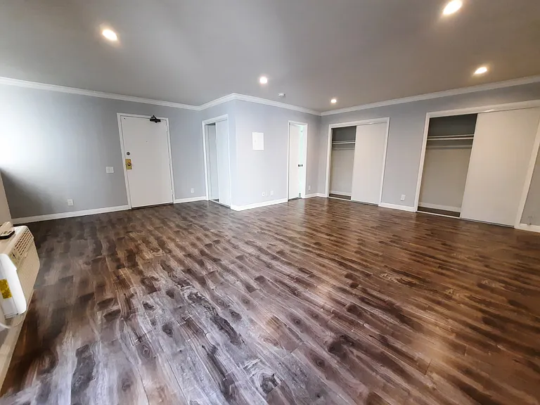 7523 Hollywood Blvd — Photo 18